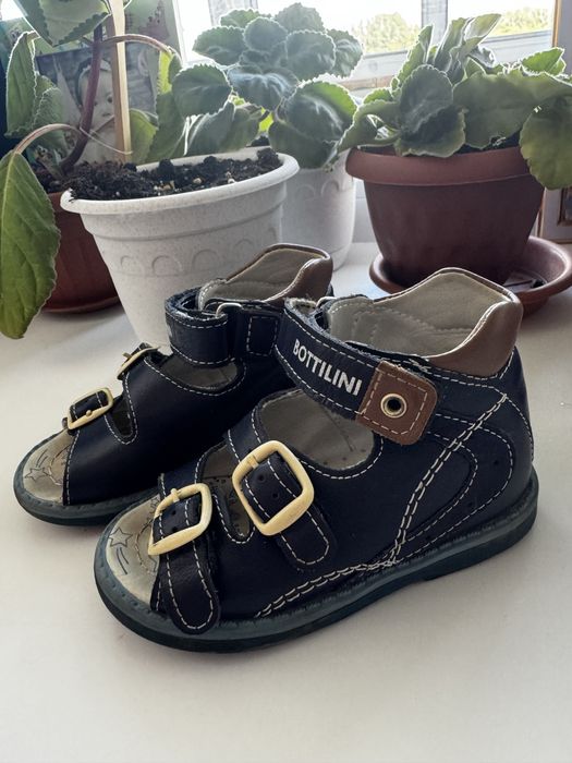 Продам ортопедическую обувь