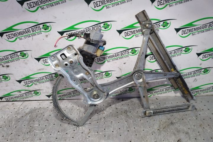 Macara geam fata stanga electrica CU MOTORAS Mercedes-Benz ML W163