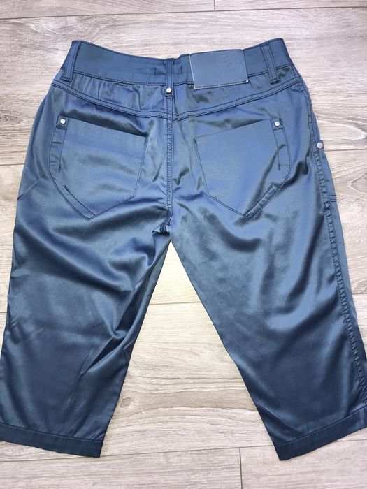 Pantaloni trei sferturi LiuJo nr.Xs