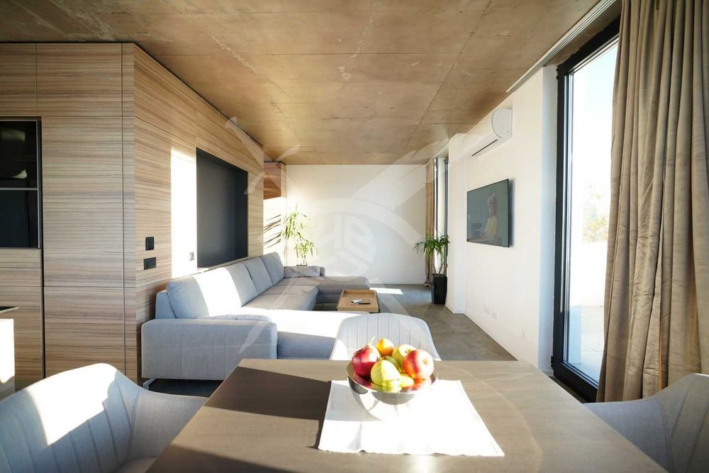 Дава се под наем Тристаен апартамент в София, Горубляне - 168 кв.м за 1595.79 € - Снимка #3