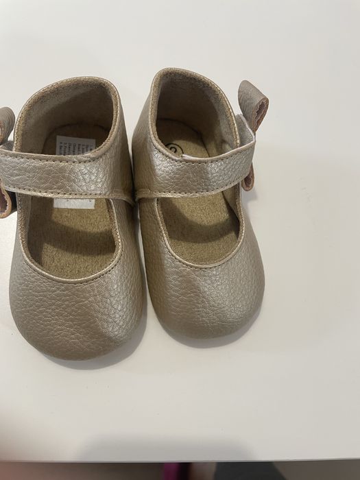 Бебешки обувки размер 18-19