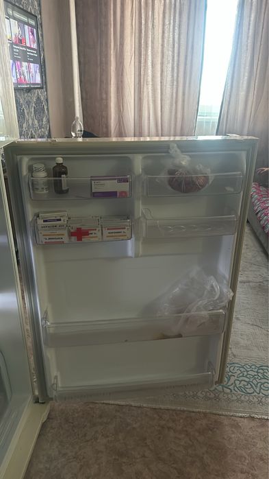 холодильник.