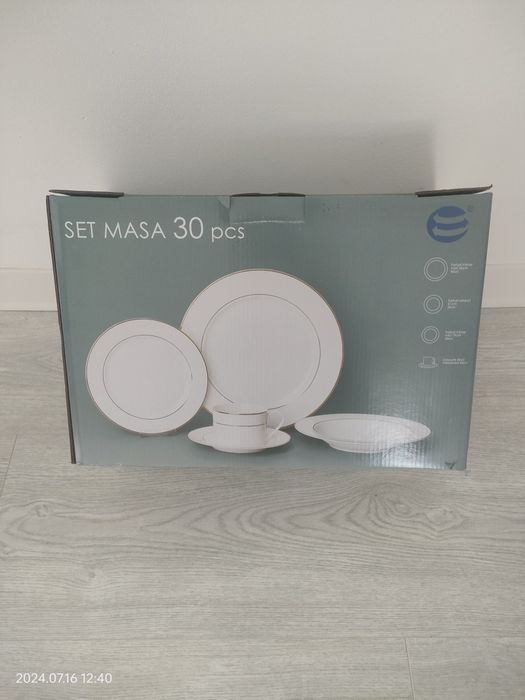 Set de farfuri  30 bucati