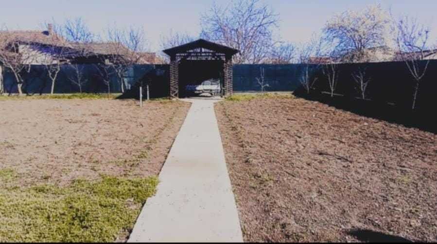 Casă de vânzare în Pecica, strada 304, nr. 15