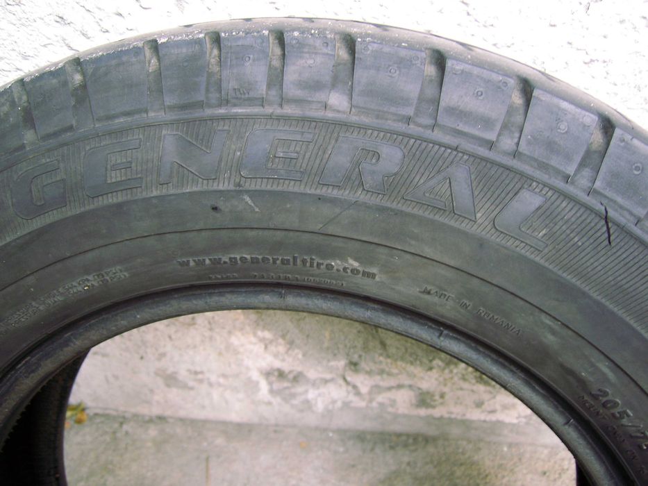 Гуми за бус  215 75 16 и 205 75 16 единични бройки