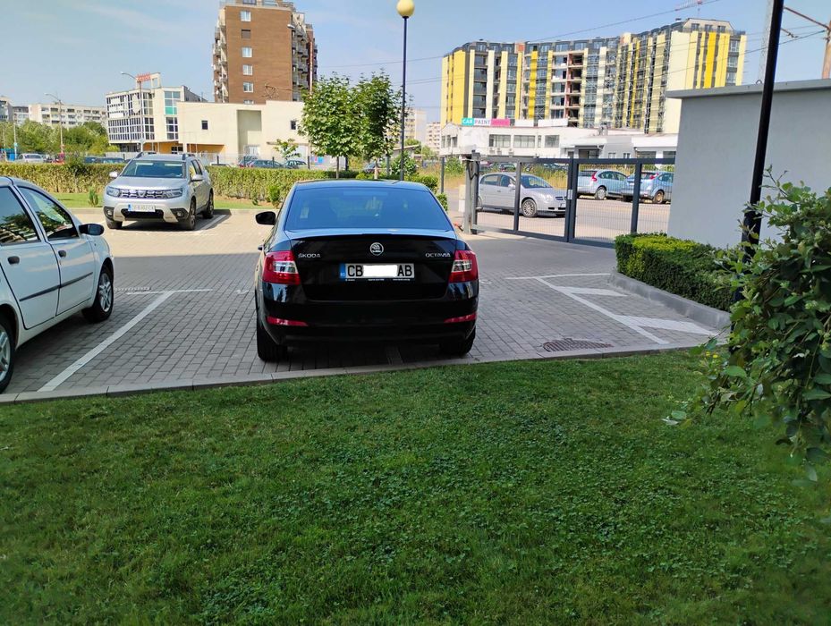 Шкода Октавия Елеганс 1.4, бензин- 2015