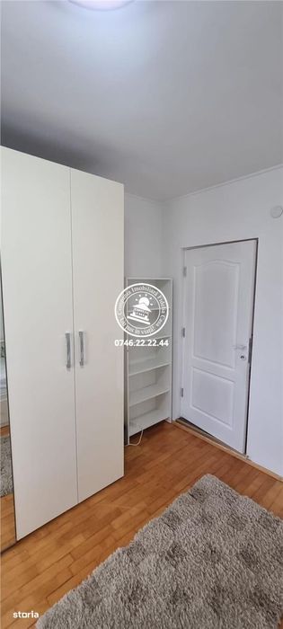 Apartament 4 camere, 2 bai, terasa - de inchiriat - Copou