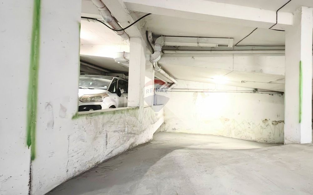 Продава се Гараж / Паркомясто в Варна, Терапевтична болница - 13 кв.м за 1001 €/кв.м - Снимка #5