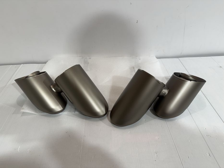 Tips/tips uri evacuare Akrapovic Lamborghini Urus 4ML253697/698