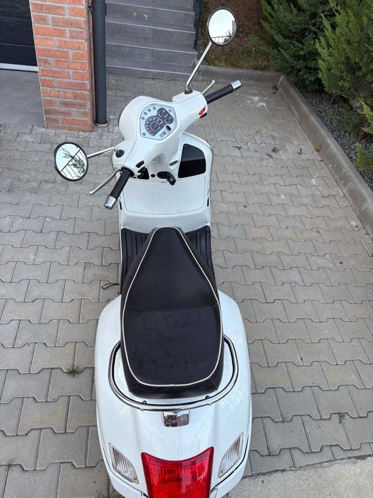 Vespa GTS 300 i.e. 2008 | 32.000 km | ITP 2028