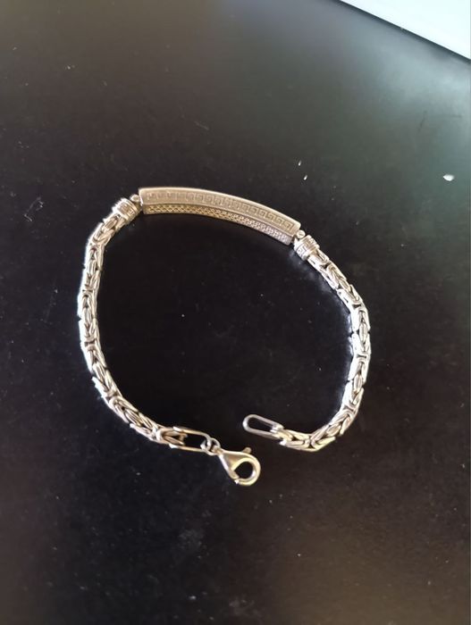 Продается серебренный браслет серебро