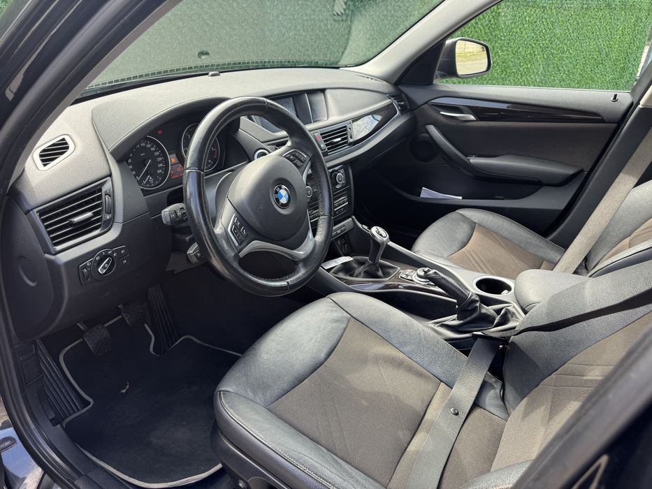BMW X1 2015 — imagine 4