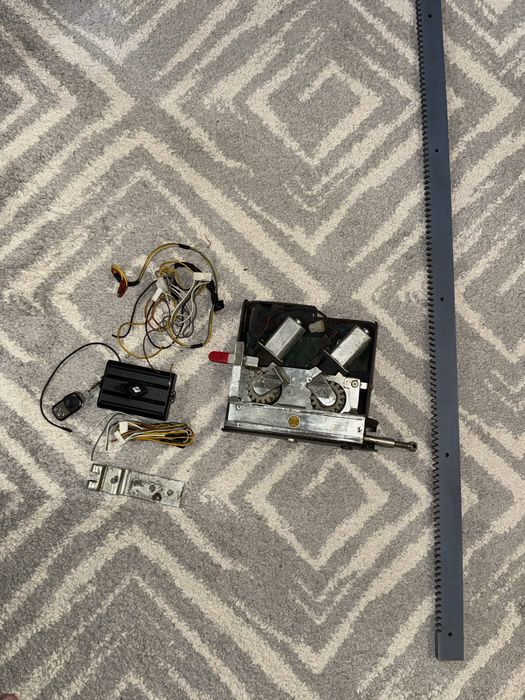 Продам электропривод на боковую дверь на спринтер