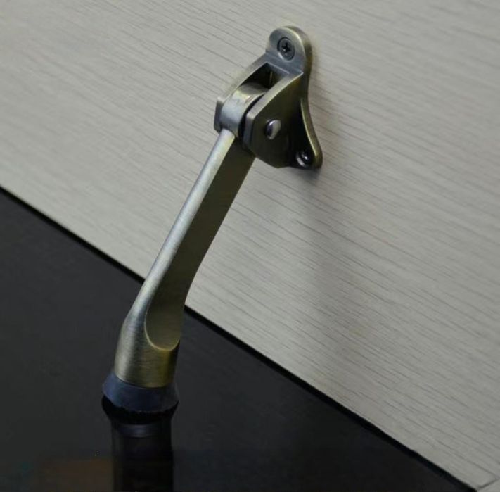 Ограничитель для двери .