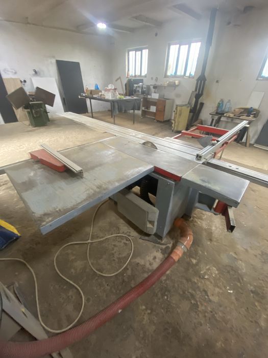 Circular cu incizor HOLZMANN