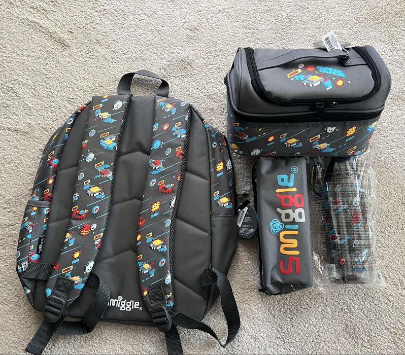 SMIGGLE комплект за момче