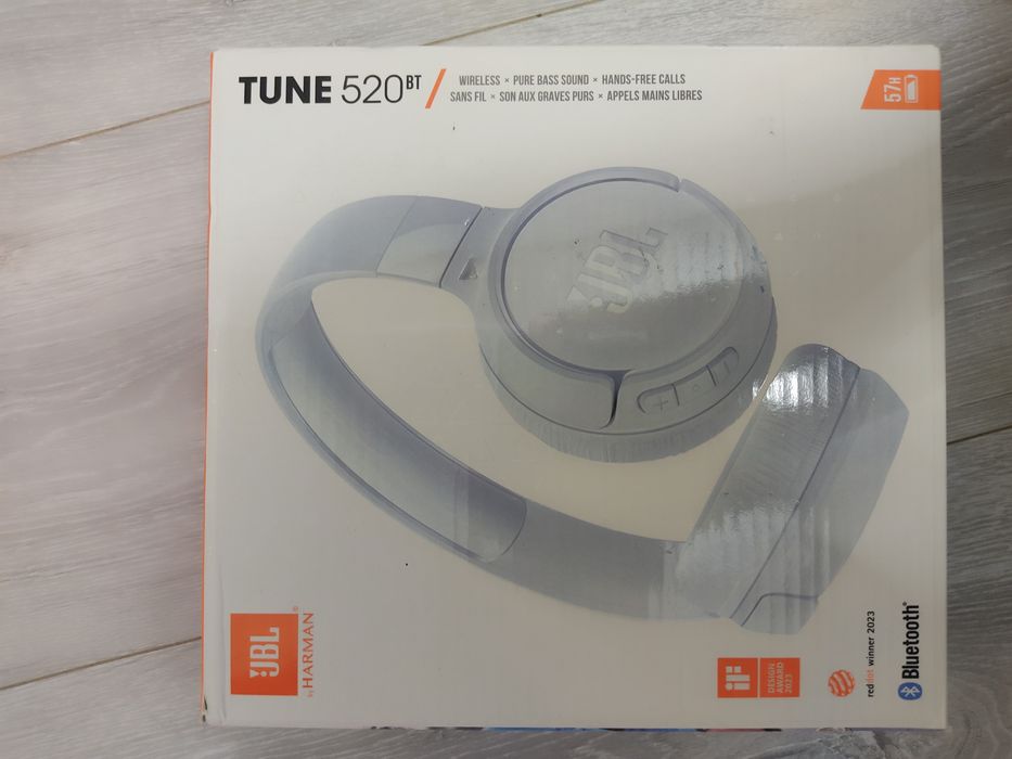 Продам оригинальные наушиники JBL