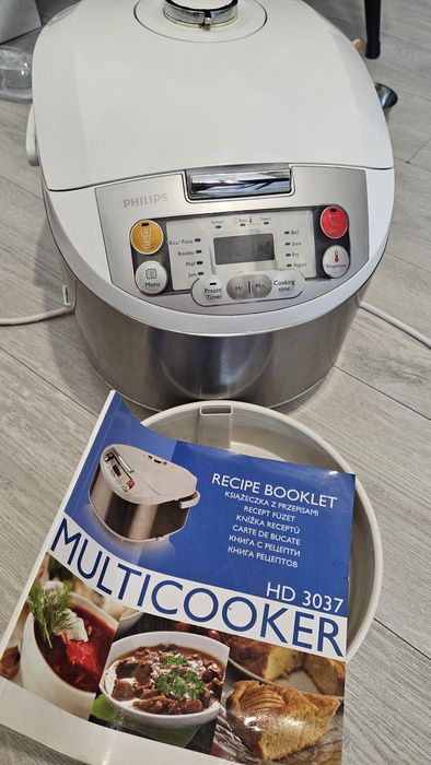 Multicooker Philips HD3037/70, 980 W, 5 l, Programe automate, Timer, Alb/Argintiu
