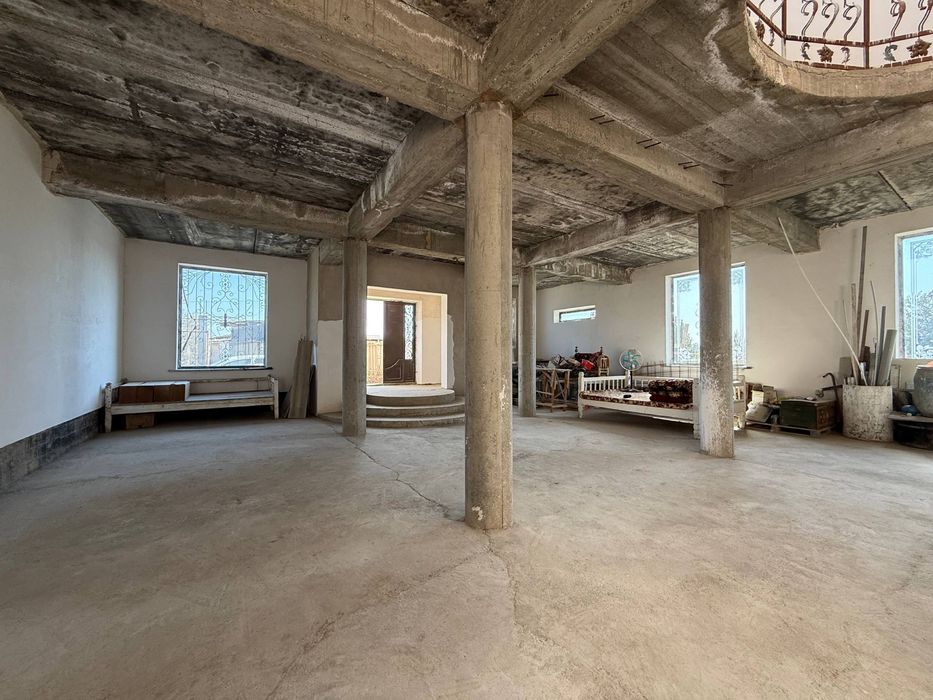 #a649 Tayyor 2.7 sotiqli uchaska sotiladi