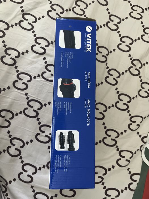 Продаю мощную фен-щетку Vitek VT-8249
