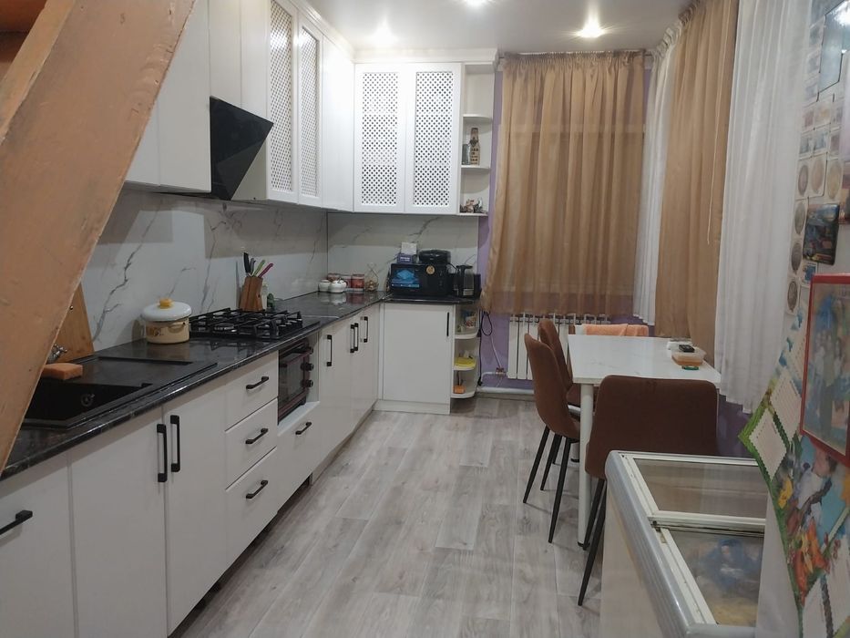 Продам 4-х комн. дом в селе Садовое