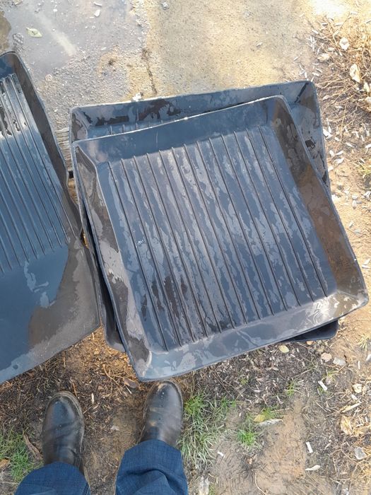 Продам увиверсальные полики