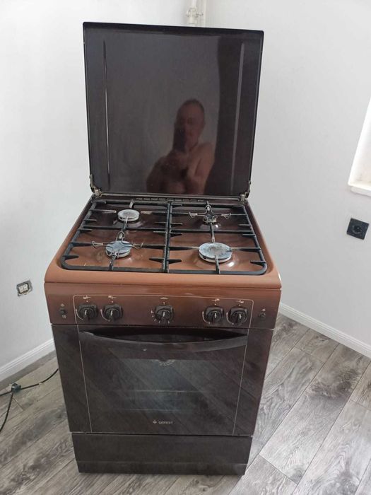 Продаем газплиту