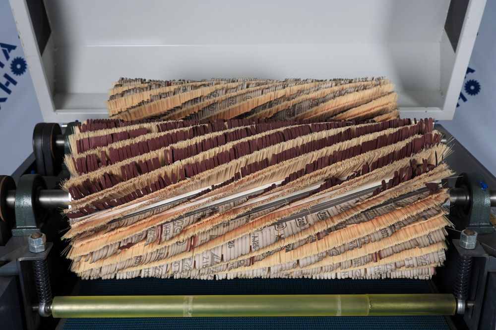 Рельефно-шлифовальный станок DM-RS630-2