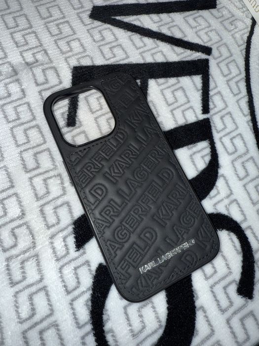 Продам чехлы на IPhone