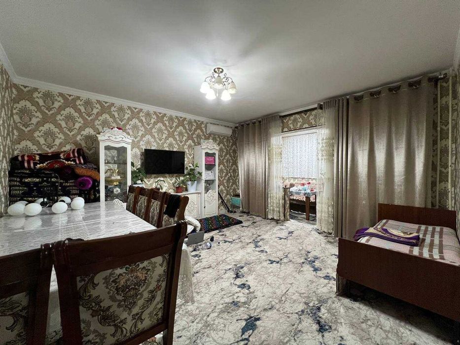 Продаётся 2/2/9, 60м2, около Паркентского рынка, м-в М.Риёзи