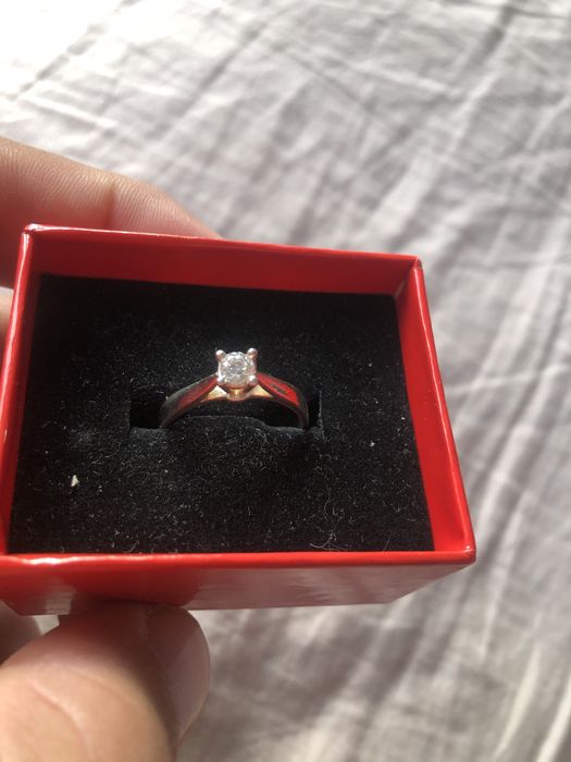 Сребърен, годежен пръстен