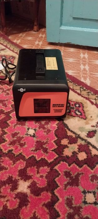 Продам 2 стабилизатора