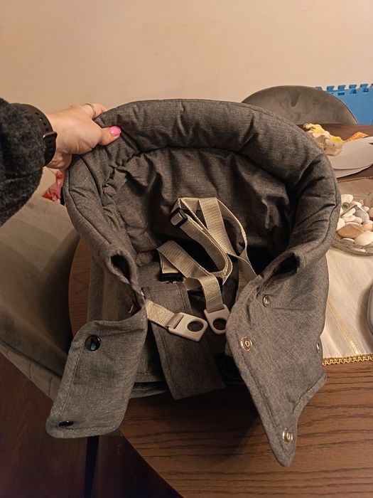 Детски стол за хранене