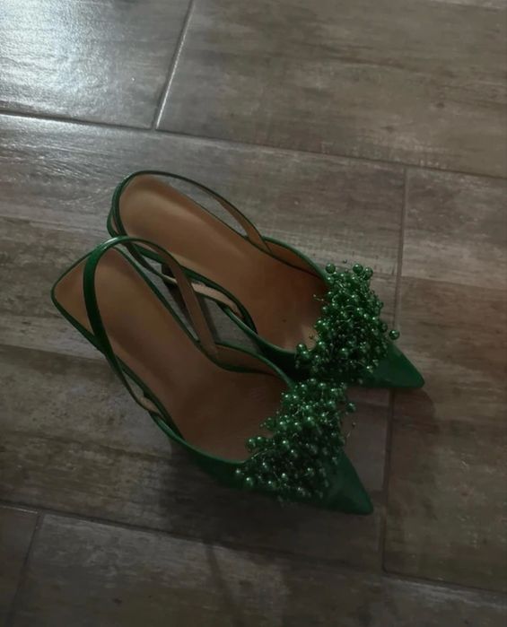 Pantofi cu toc verzi