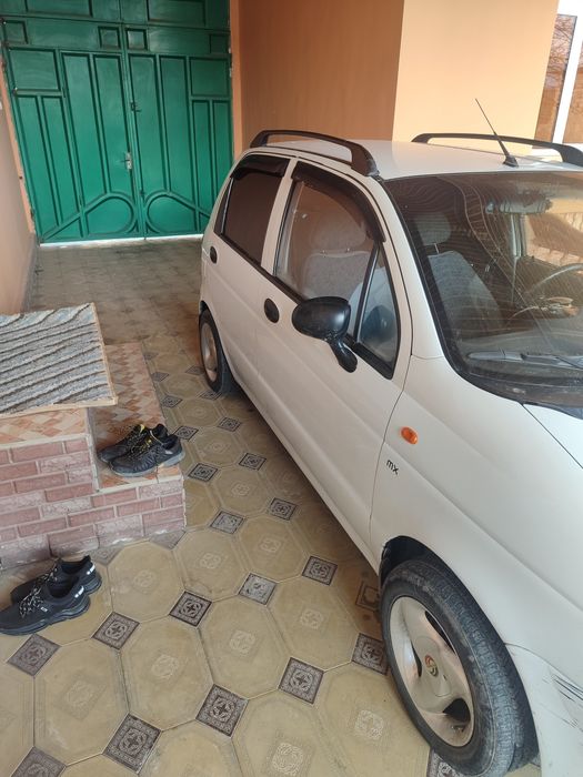 Matiz lux sotiladi  4 pozitsa