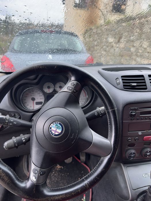 Alfa Romeo GT цяла за части