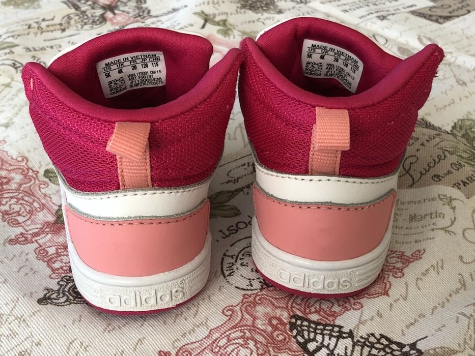 Маратонки Адидас Adidas номер 20 за момиче