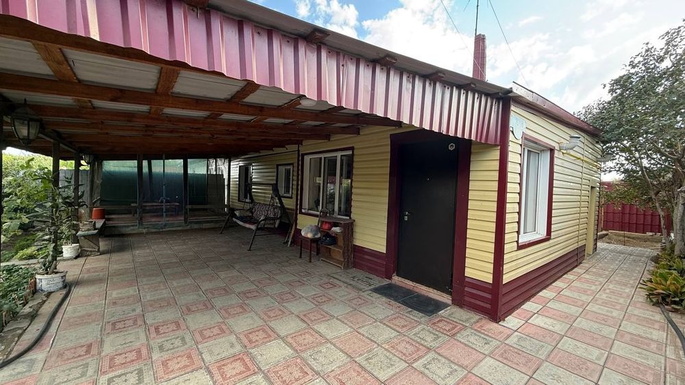 Продаётся уютный и ухоженный 4х комнатный коттедж пос. Кенгир ул Сейфу