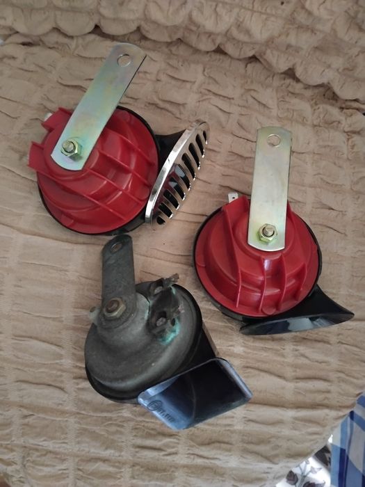 Set 3 claxoane auto melc