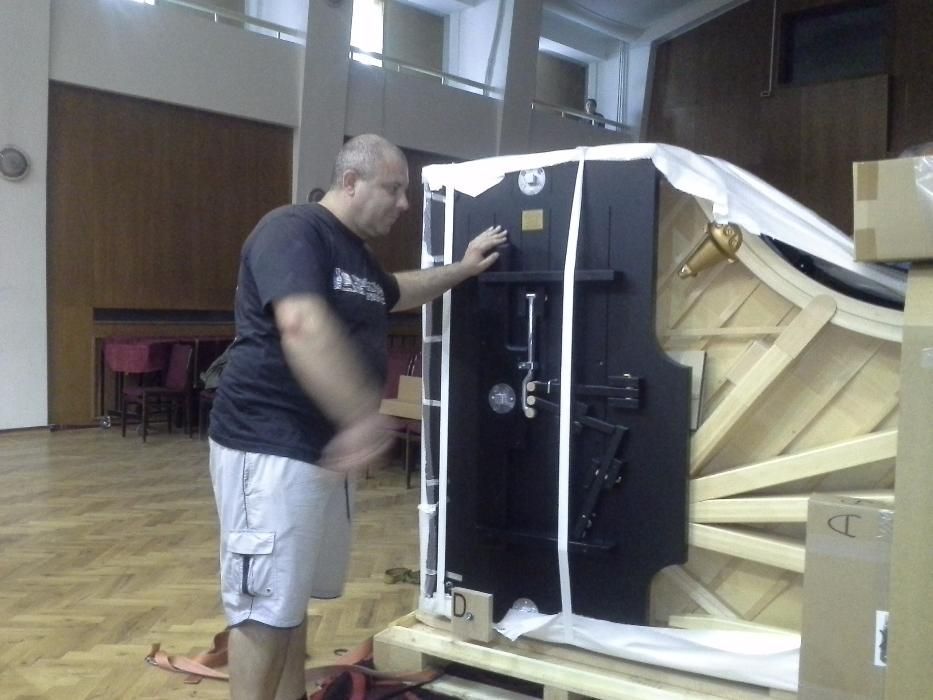 Наем на роял, рояли