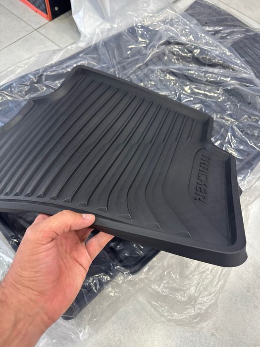 TRACKER-2 premier plus full