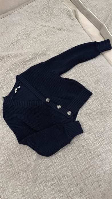 Продам школьную форму для девочки 7-8 лет