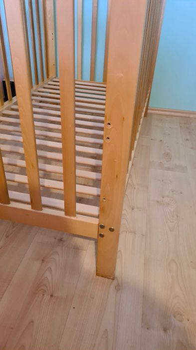 бебешко/детско креватче от масивно дърво - Lola kinderbett 70/140 + двулицев матрак magniflex Pierre Cardin