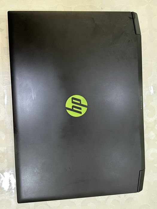 Продам игровой ноутбук HP PAVILION