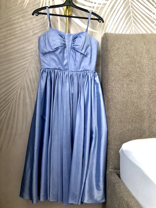 Платье коктейльное