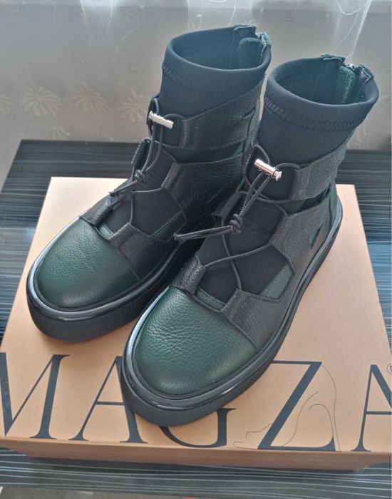 Чисто нови не носени боти от естествена кожа. Закупени за 250лв. Номер