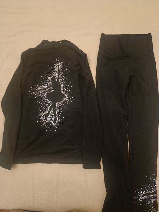 Костюм для фигурного катания