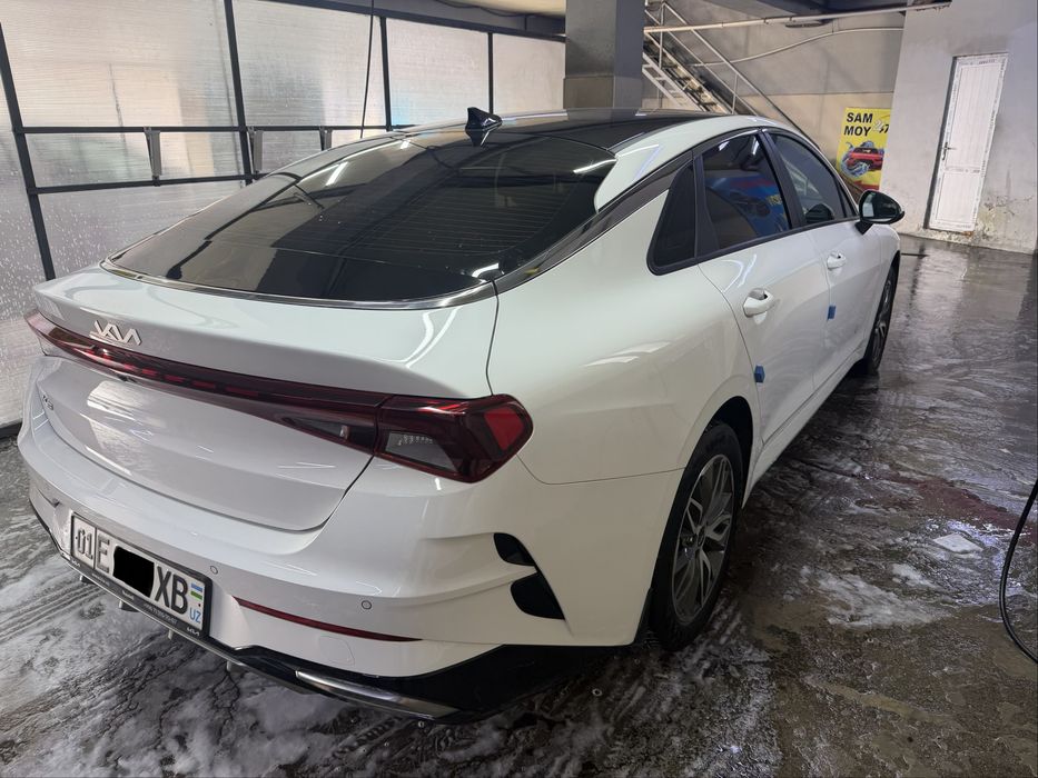 Comfort+ Kia K5 sotiladi.