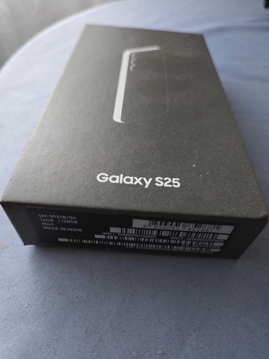 Samsung galaxy S25  128 GB  ca nou garantie sau schimb cu pixel 10 Pro