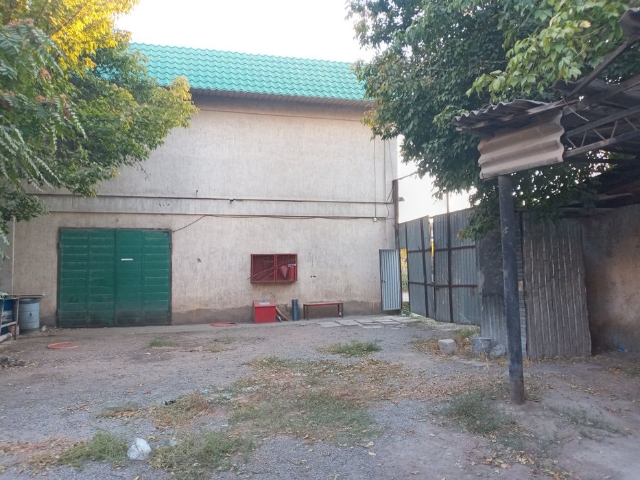 Продаётся здание и помещение